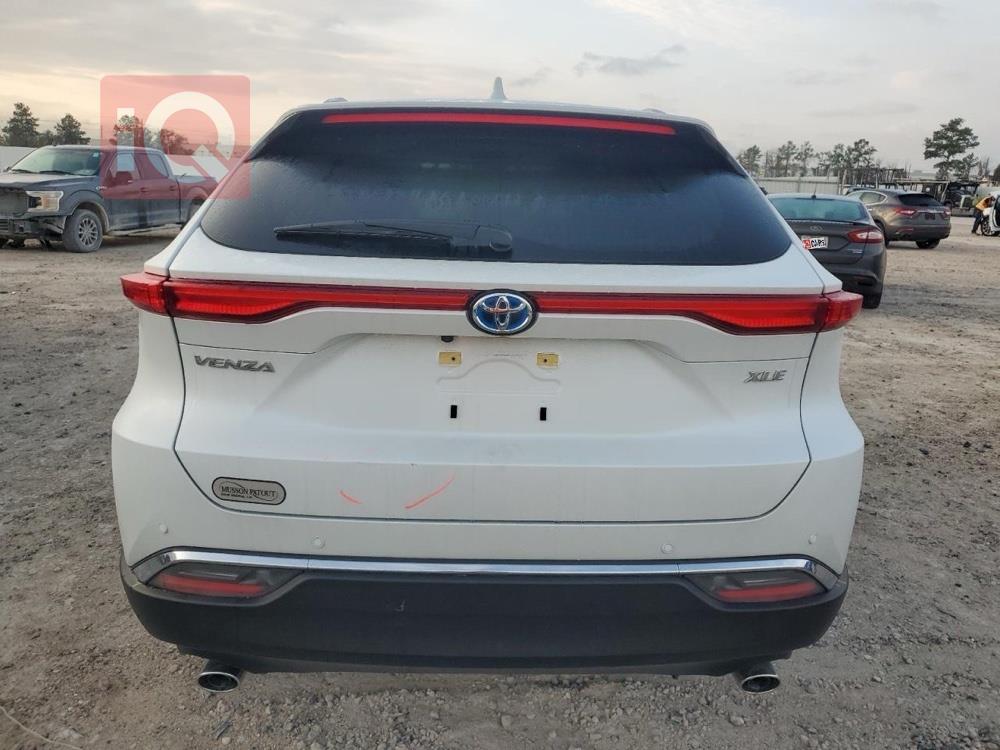 تويوتا فنزا